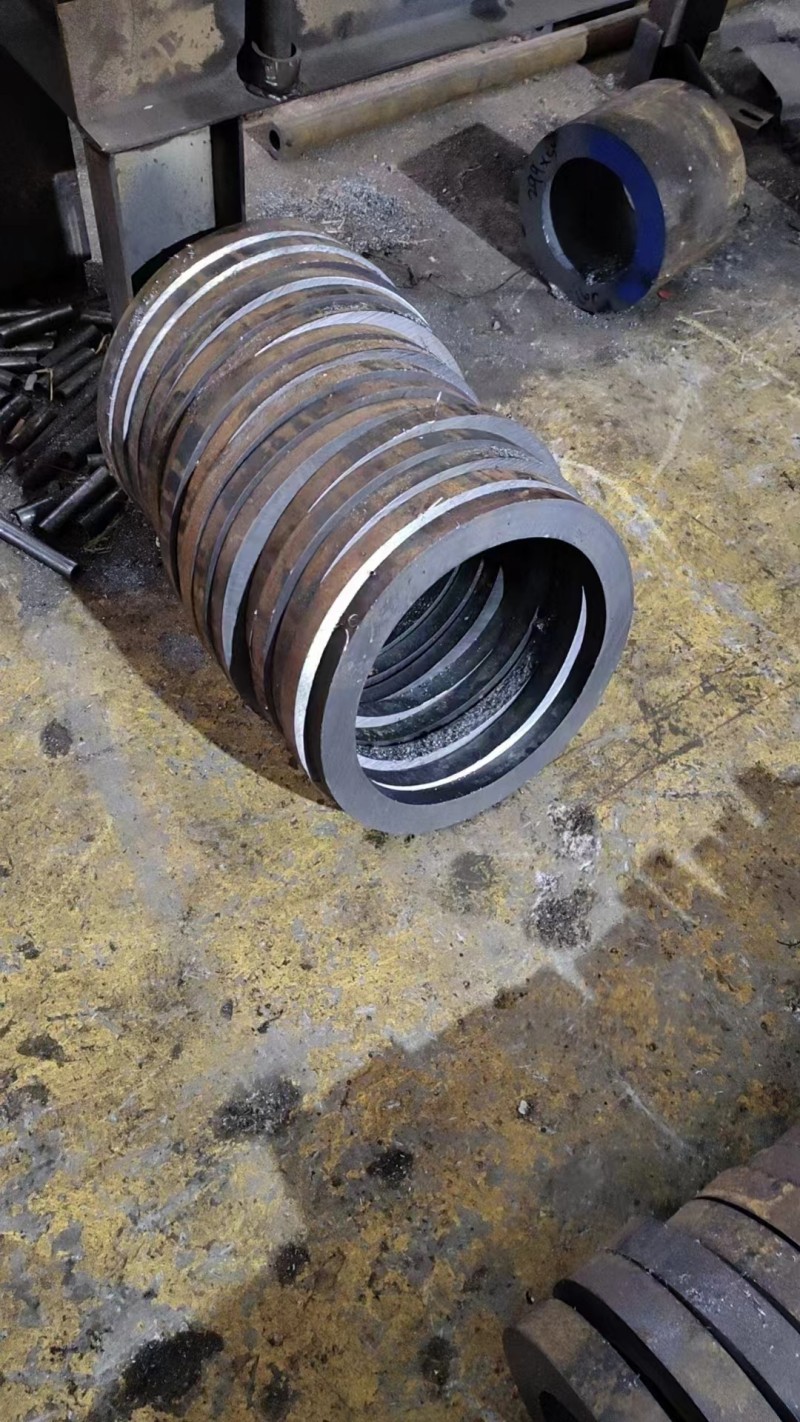 马山马山马山30CrMo无缝钢管切割